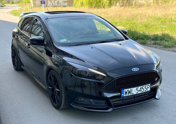 Ford Focus cena 69900 przebieg: 126000, rok produkcji 2016 z Kielce małe 172